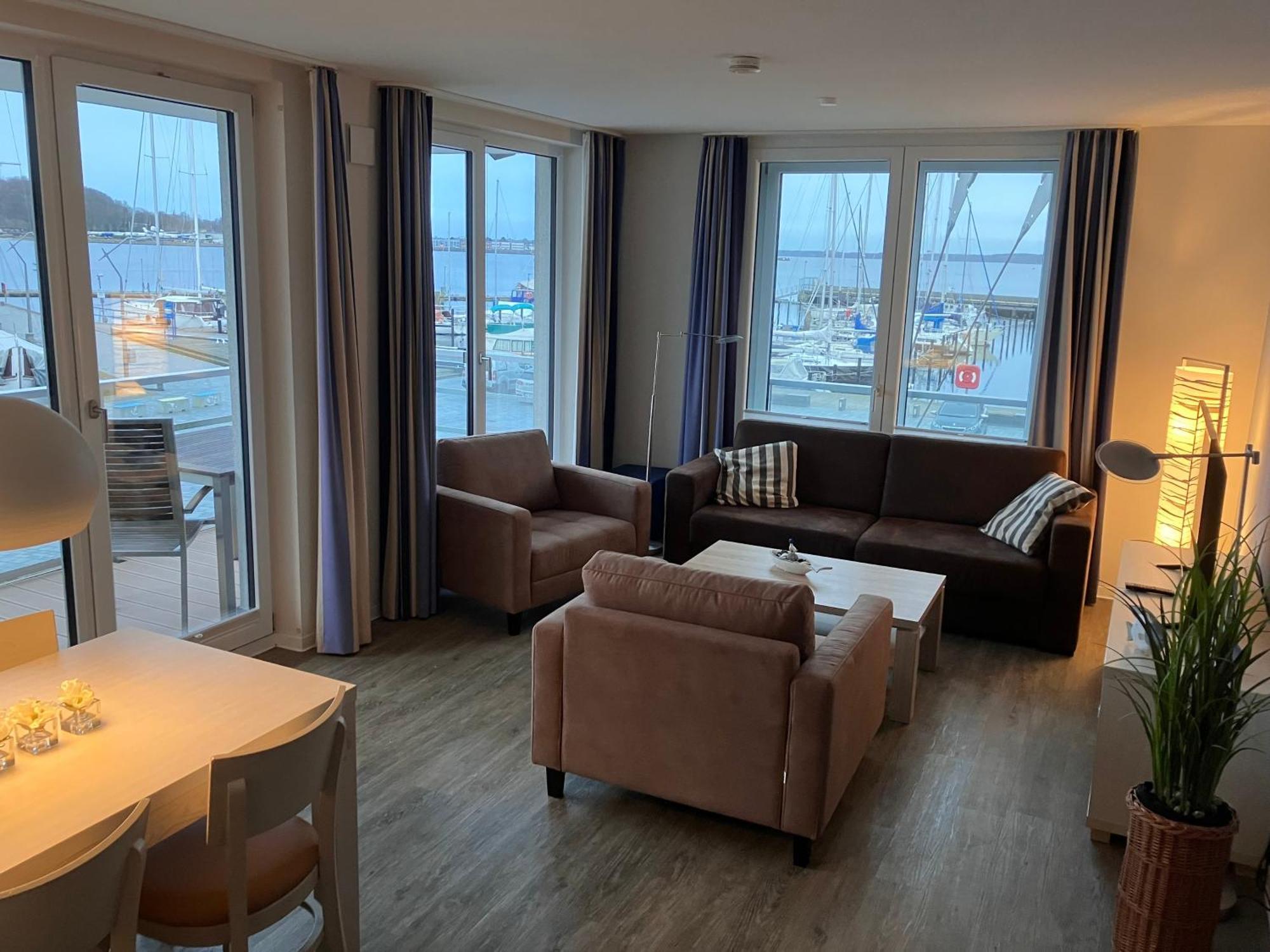Apartment 10 - "Borbyblick" - Blickrichtung Hafen Und Offene See 엑케른포르데 외부 사진